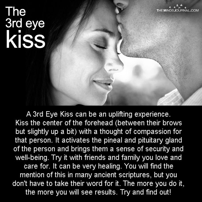 What it means when a guy kisses your forehead