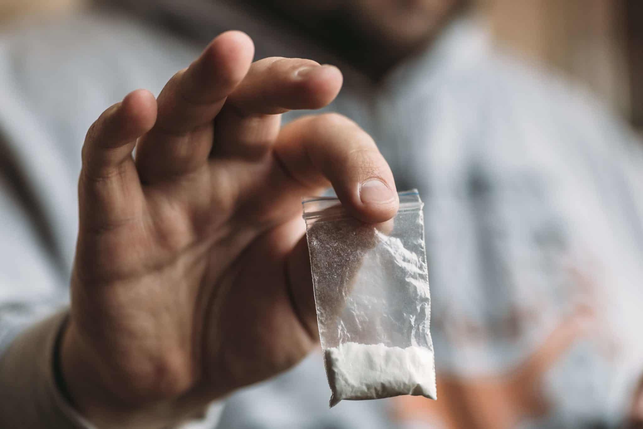 4 Symptoms of Cocaine Addiction
