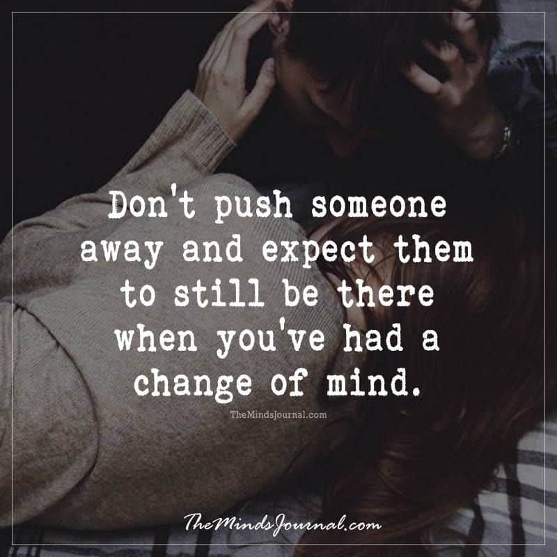10 Ways You Push Her Away Without Realizing It