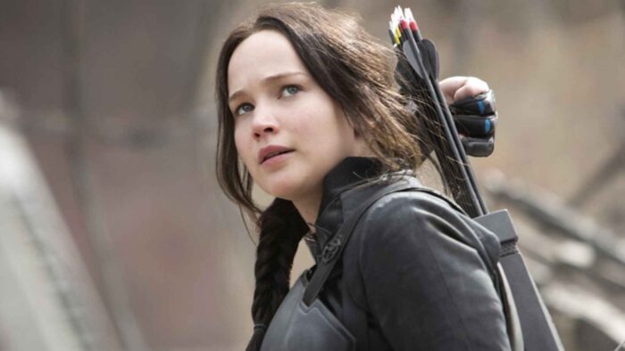 Katniss Everdeen resonates the traits of an Aries who is one of the zodiac signs who never give up