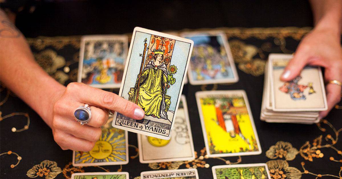 Tarot Reading Perform A Tarot Reading On Yourself