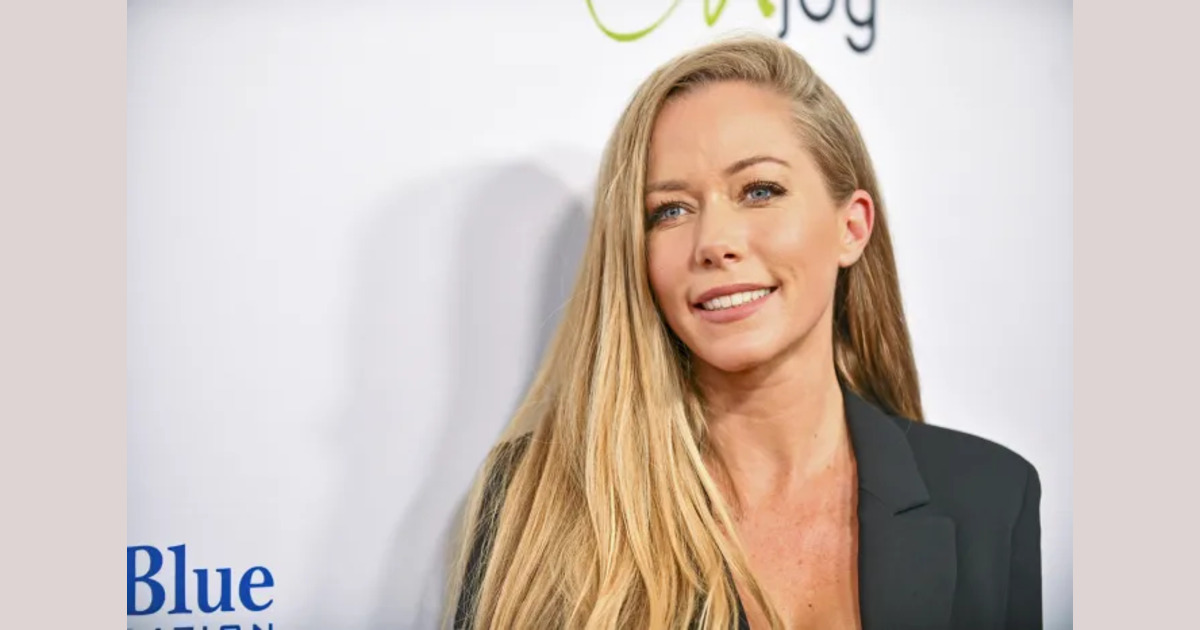 Reality Star Kendra Wilkinson’s Panic Attack Reveals the Struggles of Balancing Life