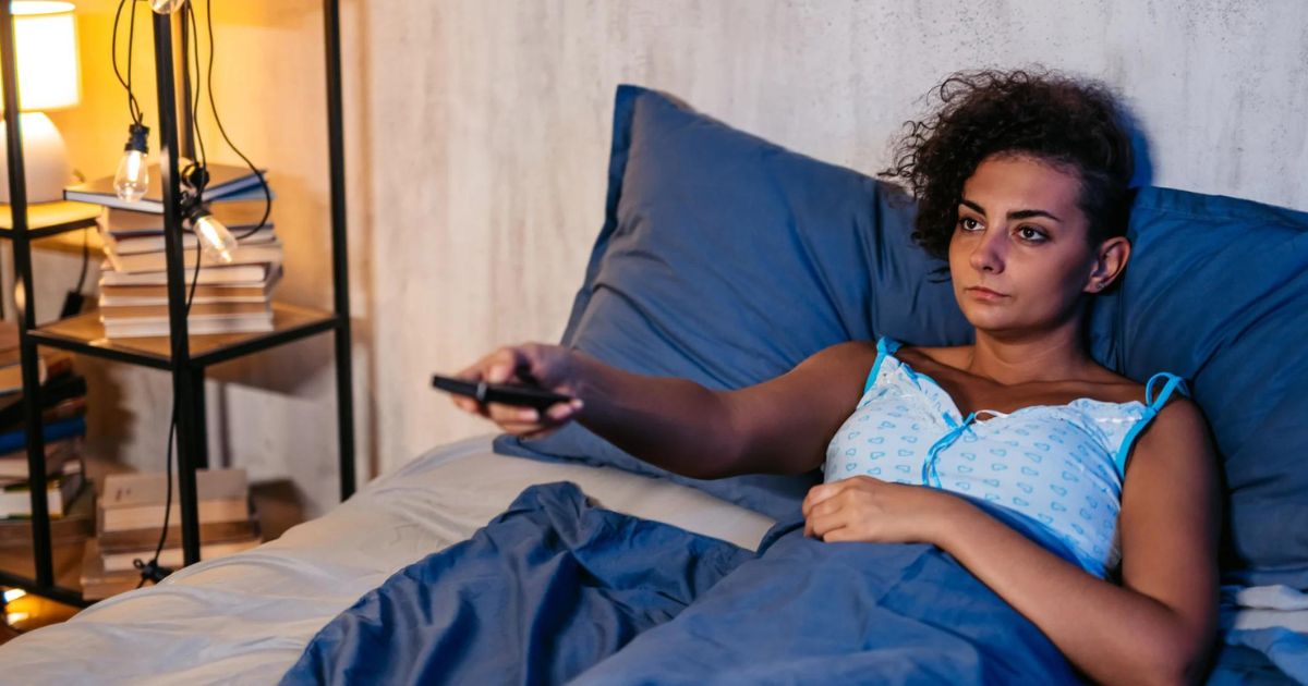 Nighttime TV and Sleep: What Experts Say About this Common Habit