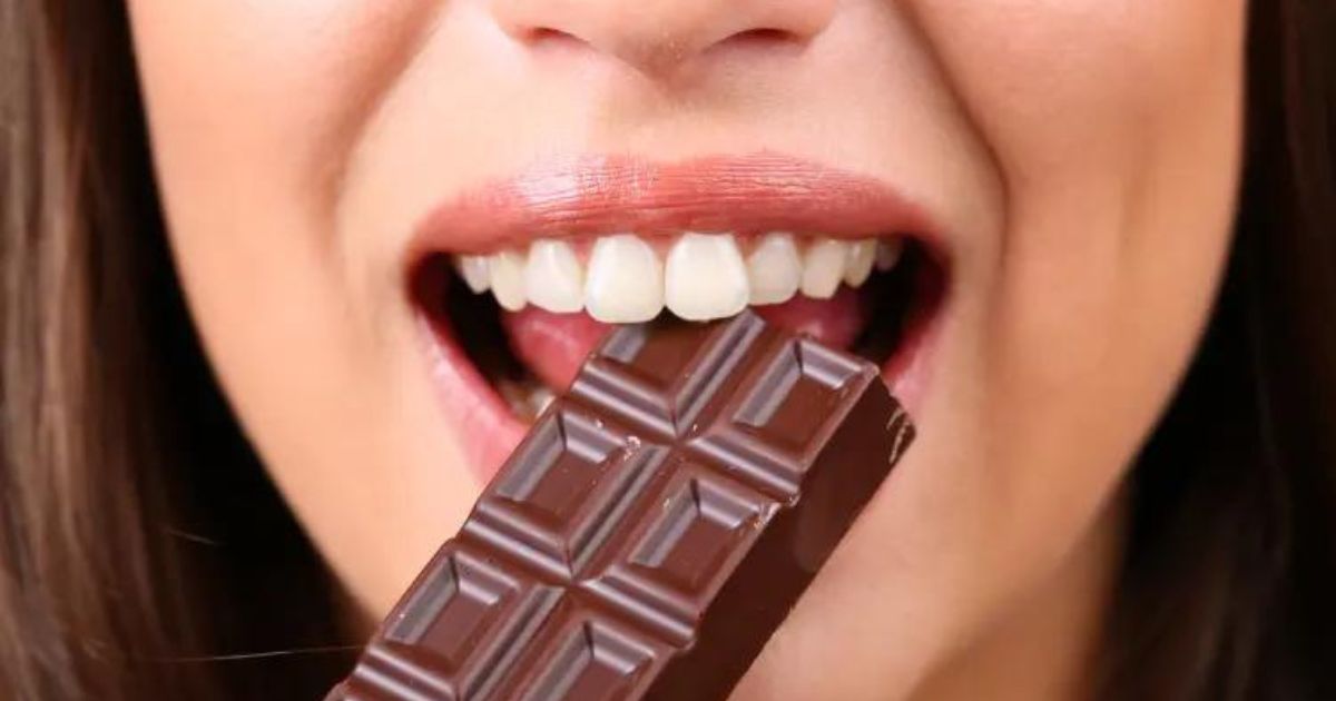 Sweet Science: How Chocolate’s Theobromine May Aid Weight Loss and Alzheimer’s Prevention