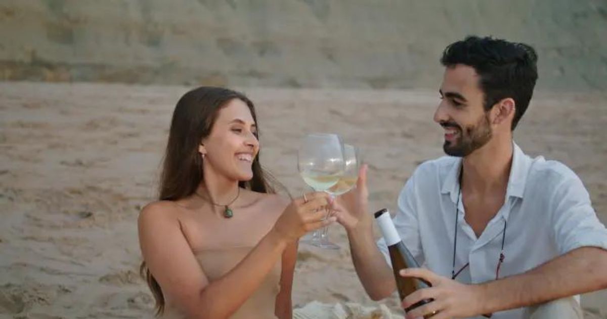 Drinking Habits and Relationship Longevity: Drinking With Your Partner May Lead to Longer Life