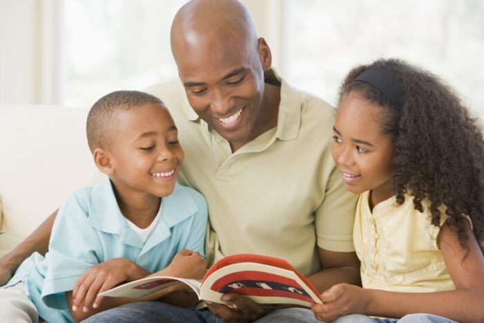 benefits of reading aloud to your child