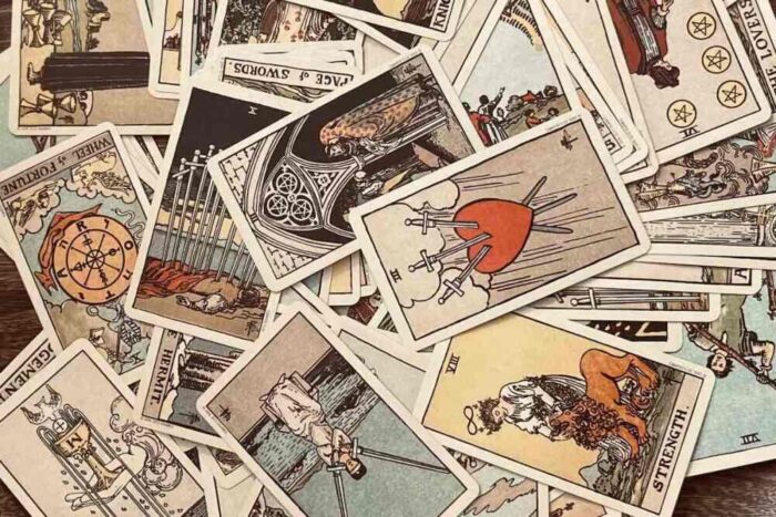 Tarot cards to manifest your desires