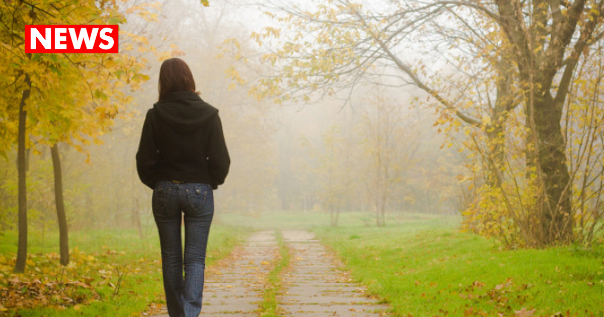 Mindful Walking Practices Relieve Daily Urban Stress