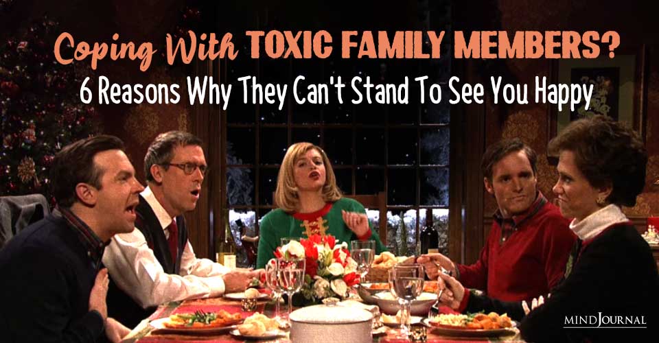 Coping With Toxic Family Members? 6 Thanksgiving Survival Hacks