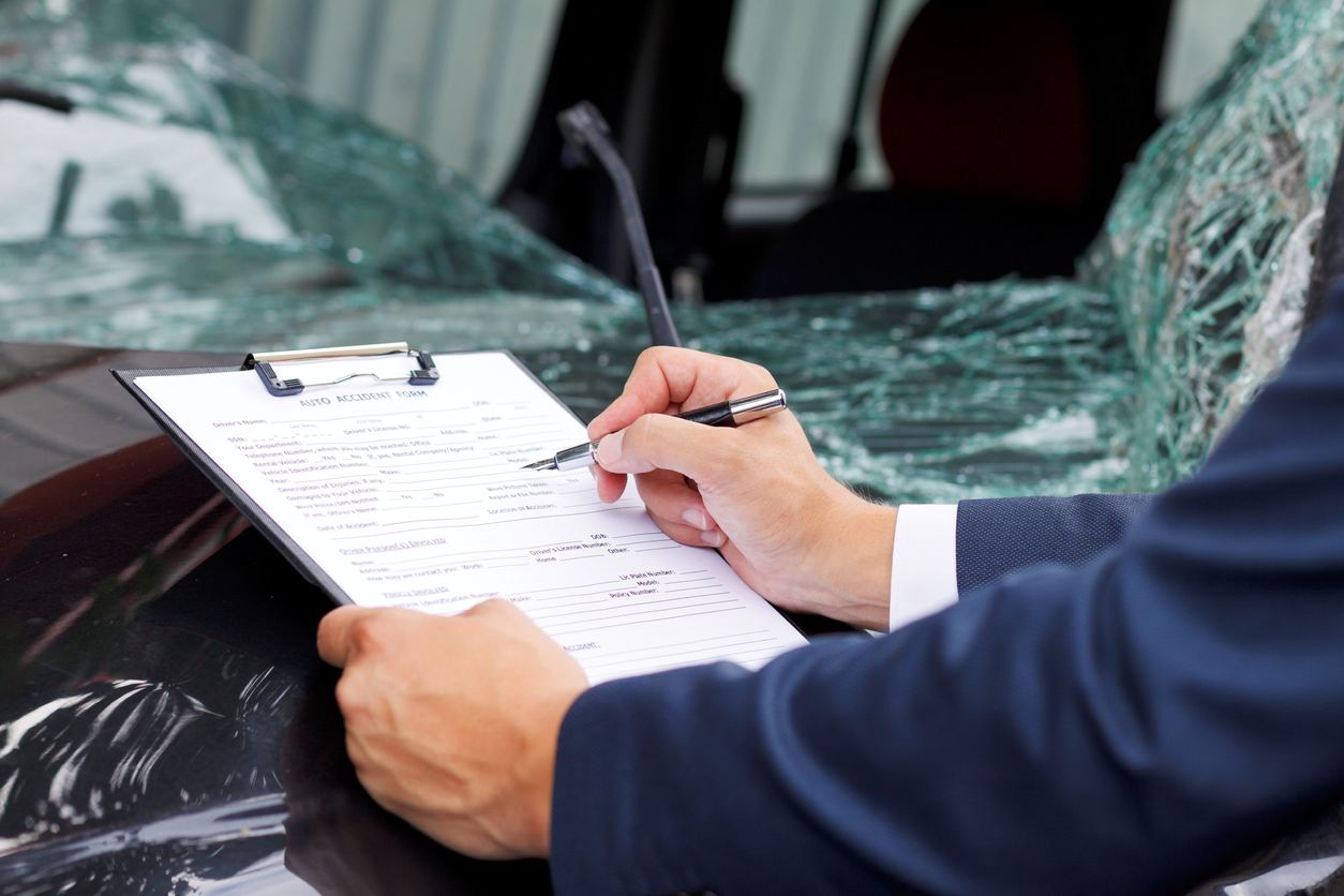 What an Auto Accident Attorney Can Do for Your Case